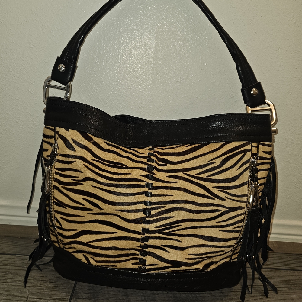 B. Makowsky Black and Tan Animal Print Tote Lots Of Room See Photo To Gauge Size